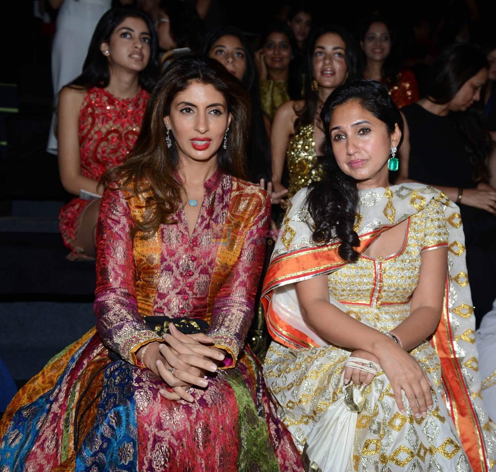 Happy Birthday to Rinke Khanna   About:  