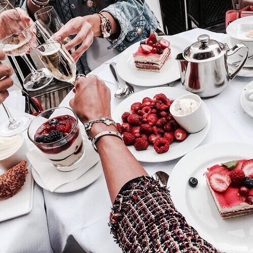 VarunThreads's tweet photo. @ c will have a breakfast date with @Varun_dvn https://t.co/92EjMuJ5wD