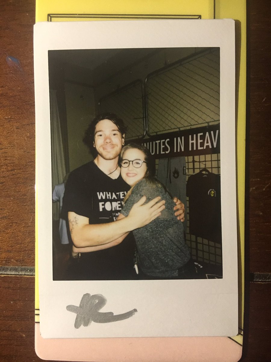 casuallymaddie's tweet image. Thanks for putting up with the Polaroid malfunctions. Great seeing you tonight. 💓