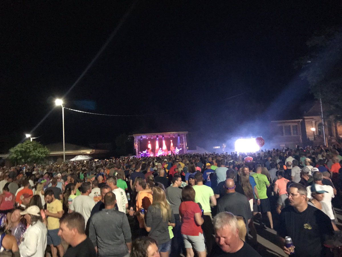 TeamWastedPotential tweet media