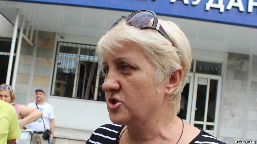 Kazakhstan continues campaign to undermine independent trade unions,
convicting & barring from office union leader https://t.co/AAmoxU6i8x https://t.co/TVxz31rDp5