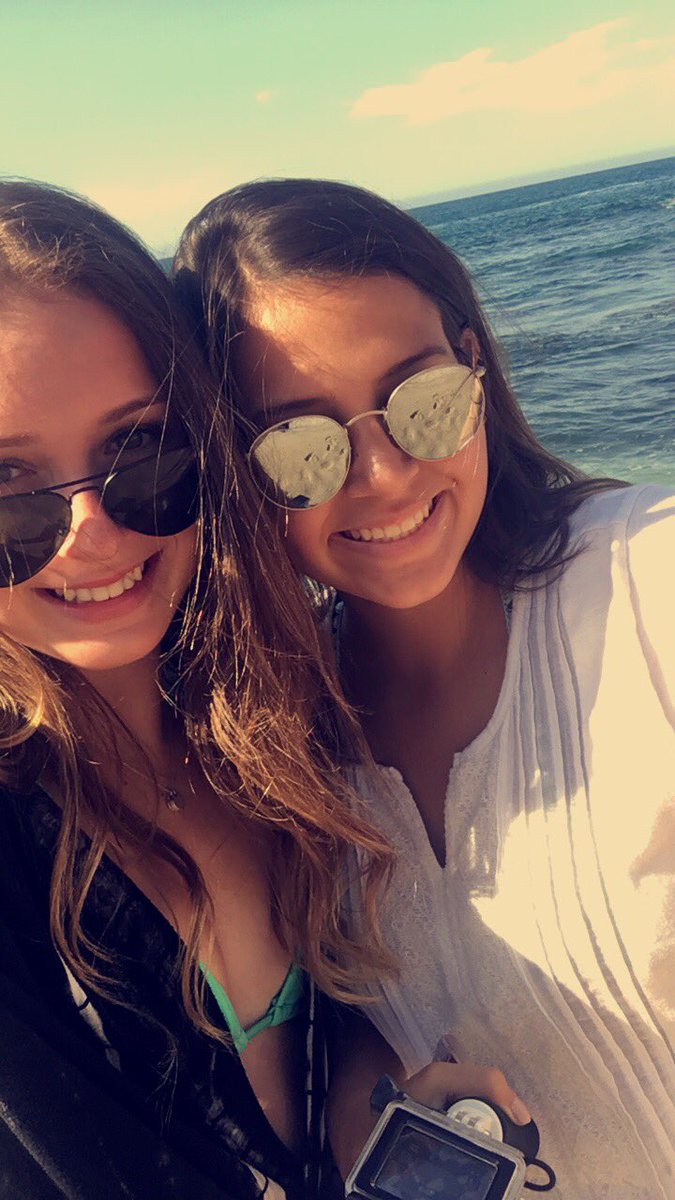 _averybeskar's tweet photo. happy 17th bday to my bff!! 🎊🎊Thankful for all of our adventures and memories we have❤️ can't wait to make more! I love you 💕💕 https://t.co/QEIArYECgo