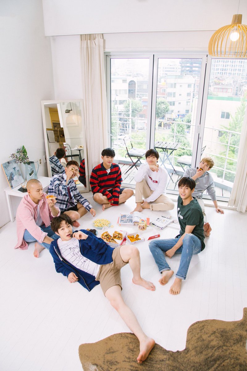 BtobParaguay's tweet photo. @RunningManTown #BTOB ๐ #Melody
#๋นํฌ๋น ๐ #MelodyPy https://t.co/FisJveuLN9