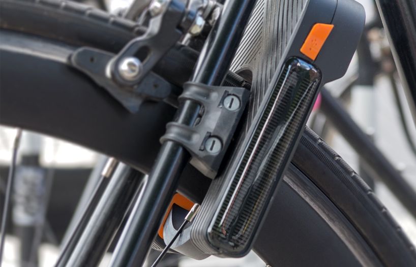 designboom's tweet photo. deeper lock is the first GPS smart bike lock featuring anti-theft alerts
https://t.co/nQnDweem3M https://t.co/arHcvzmVw1