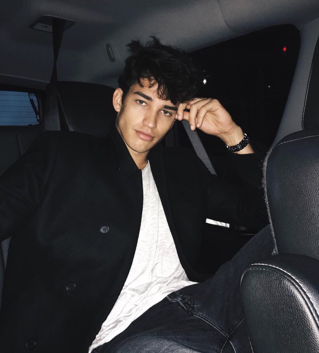 Yo, changed my fake
retweet/like for your boy ?