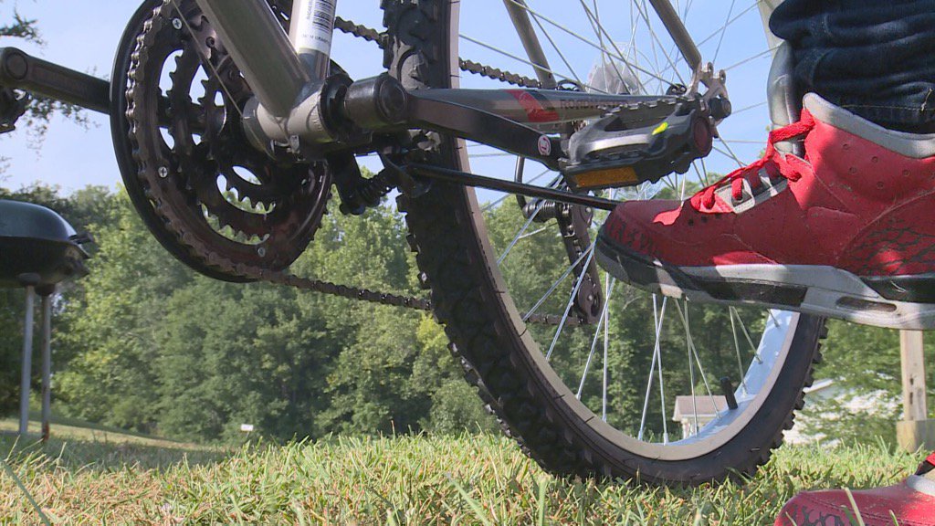 WKYT's tweet photo. Recovering addict plans 500-mile bike ride to fight addiction | via @GarrettWKYT  https://t.co/DaqDGmFRTa https://t.co/4jpnRWG41F