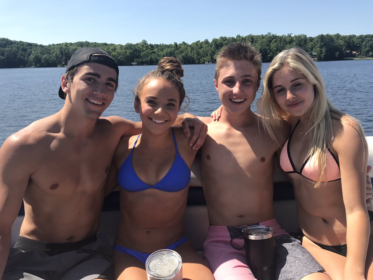 Happy Birthday Stapeyyyy! Good luck tonight 🎲😈💰 @olivia_stapes