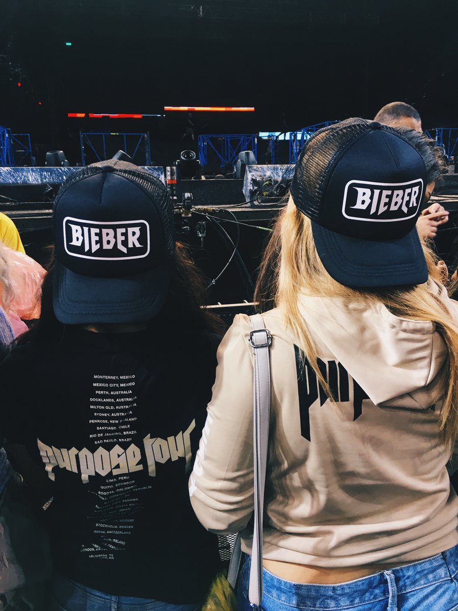 jennymachado_'s tweet photo. And you've blessed me with the best gift that I've ever known, you give me PUPORSE EVERYDAY.💜 
#PWT2017 #WeLovesJB @justinbieber https://t.co/WDwDAiPOq6