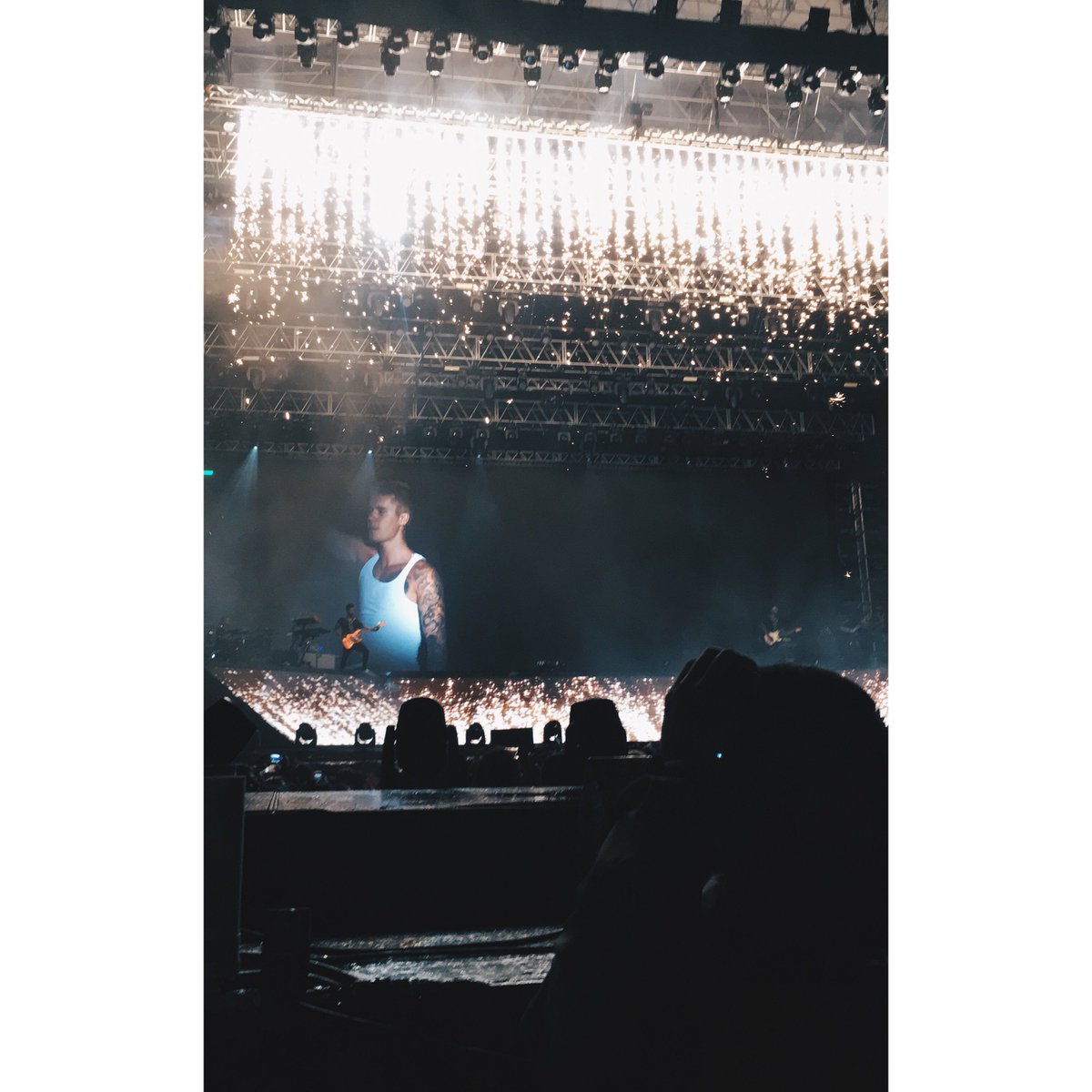 jennymachado_'s tweet photo. And you've blessed me with the best gift that I've ever known, you give me PUPORSE EVERYDAY.💜 
#PWT2017 #WeLovesJB @justinbieber https://t.co/WDwDAiPOq6