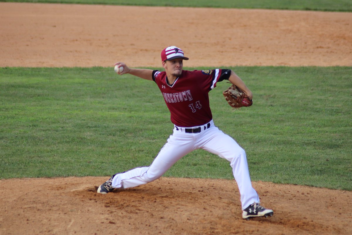 SkunksRadio's tweet photo. Day one of the senior state tournament is in the books. Funkstown wins 8-6 and advances to the semis tomorrow. https://t.co/tcPVtEHOwd https://t.co/p4FiqsIcUZ