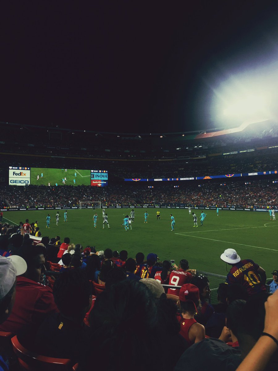 _trobinson2015's tweet photo. Manchester vs Barcelona #summerislit https://t.co/1JLHSgzKis