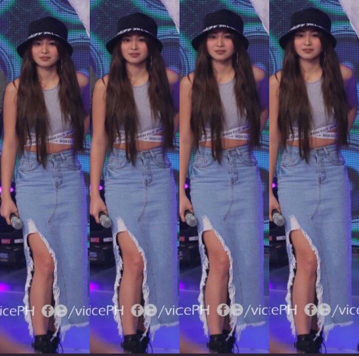 kate_B0717's tweet photo. #ShowtimeSuperFUNanghaLian

Bet na bet ang outfit ni nadine!!! Love it!!! https://t.co/Qd7XDp90Yg