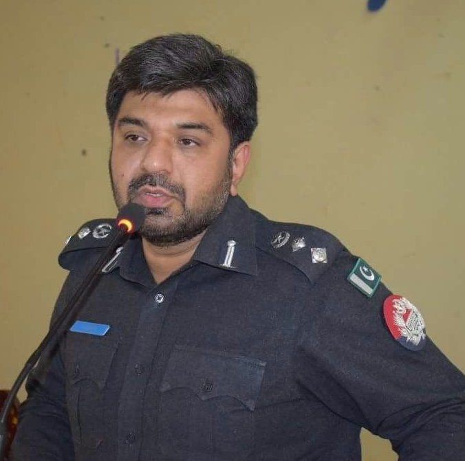 atvpakistan's tweet photo. سی پی او ملتان احسن یونس کو او ایس ڈی بنا دیا گیا 
#CPOMultan #BreakingNews #Multan https://t.co/XIbaaLpBH9