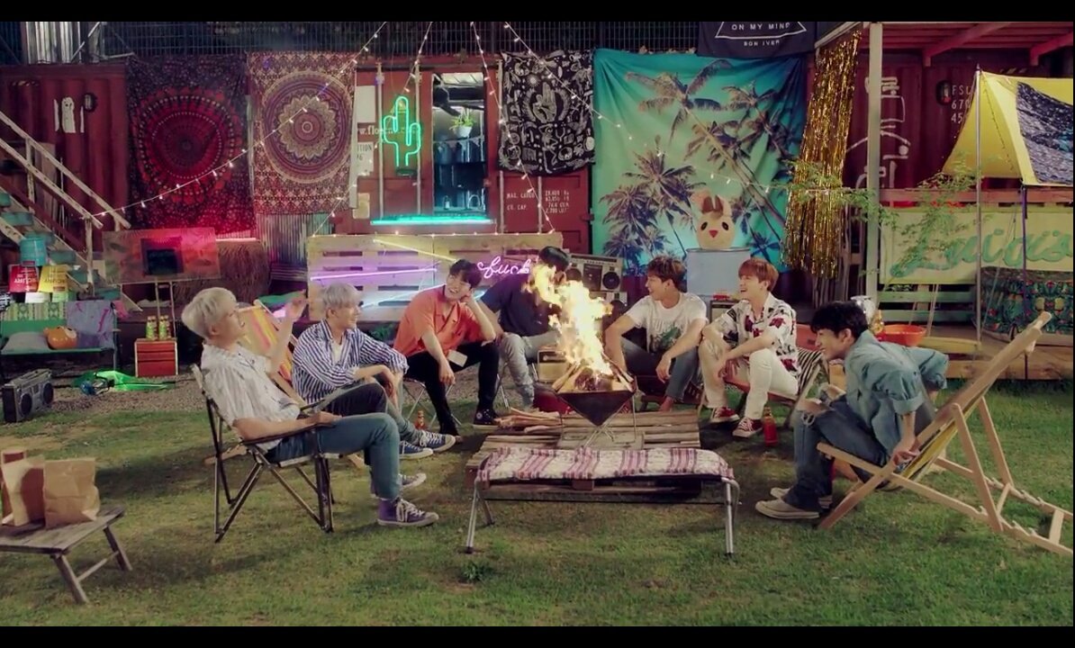 monsta_x_hw's tweet photo. うちの子たち可愛い https://t.co/vYdw6Etzka