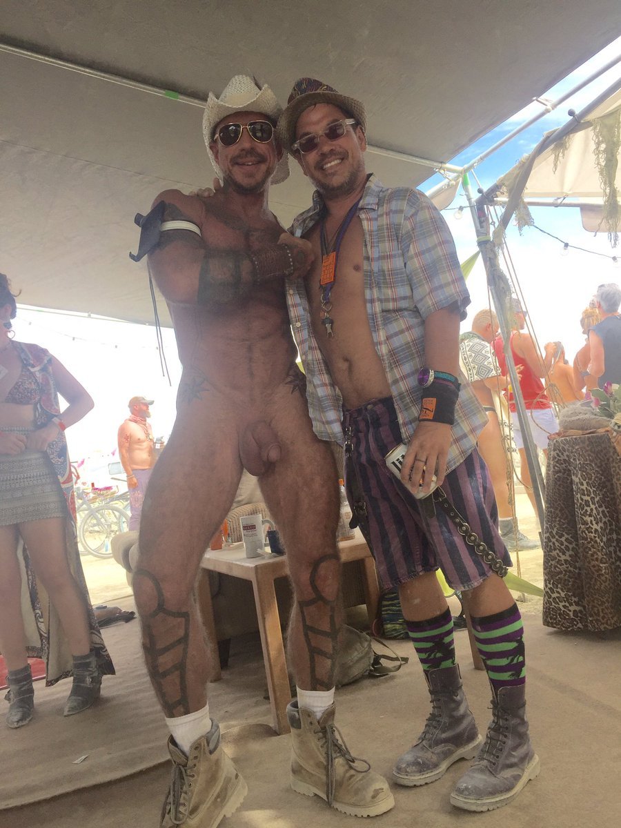 DFu0Sw-XsAAixZM.jpg:large