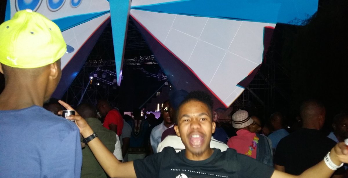 vknooow's tweet image. ThrowBack #FiestaFever #SpringFiesta2016
@SpringFiestaSA