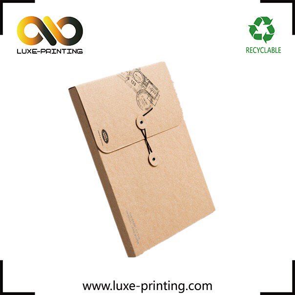 Luxe_Printing's tweet photo. Brown kraft string tie kraft envelope packaging for socks https://t.co/Sy0yhaWVT8 https://t.co/OTErKl2sZX