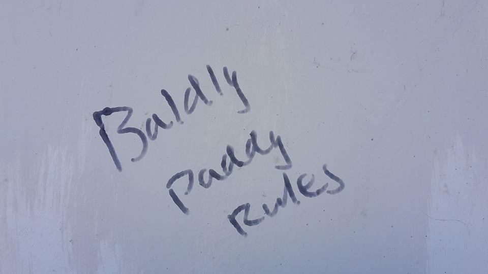 nemoloris's tweet photo. Baldy Paddy of Bray has died. My fellow Brayman Dáire Murray saw this salute to him just last week (note spelling). #ToBaldlyGo https://t.co/X3kAqbHi7w