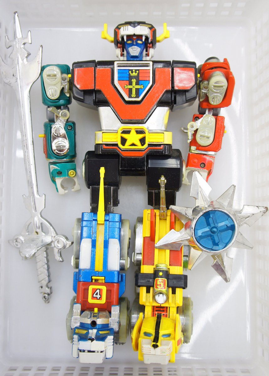 Uzivatel ホビーオフつきみ野店 公式 Na Twitteru ポピーのゴライオンを買取しました 海外ではボルトロンとして今も根強い人気を誇ってますね 武器のほとんどが欠品してますが 十王剣とスペースカッターが付いてるのが嬉しかったです