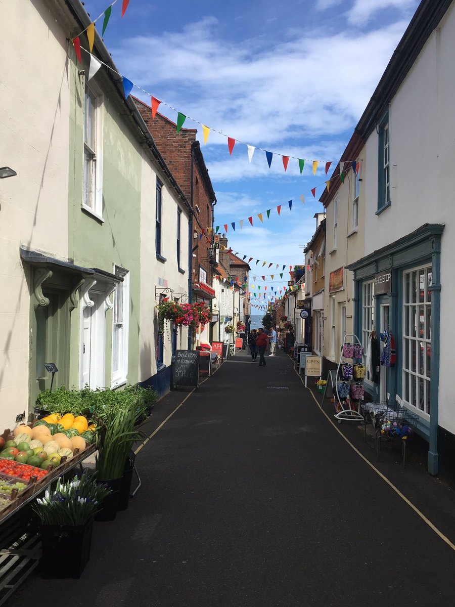 CRUKEventsEast's tweet photo. Here at Wells Next the Sea, spreading the word about our brand new Race for Life Hike 02/09! Beautiful place! https://t.co/01bbVSdm0k
