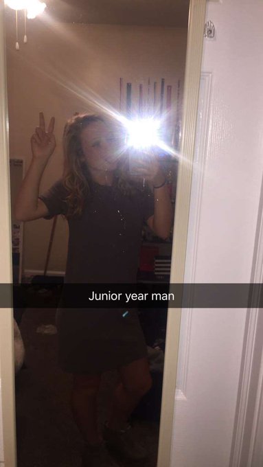 1 year closer to getting outta high school https://t.co/nmRDAGuMV4