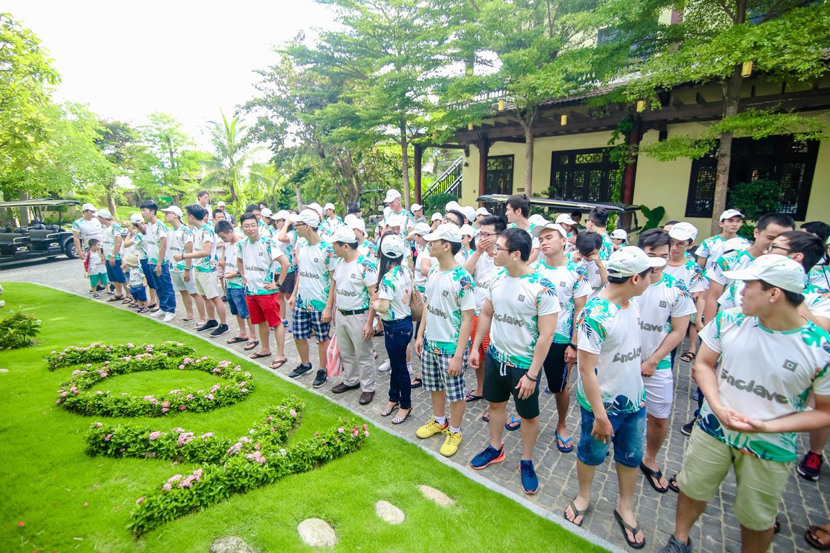 enclaveIT's tweet photo. We celebrated the 10th Year Anniversary with a lot of happiness.
#Enclave
#10_years https://t.co/BBDs2mAScs