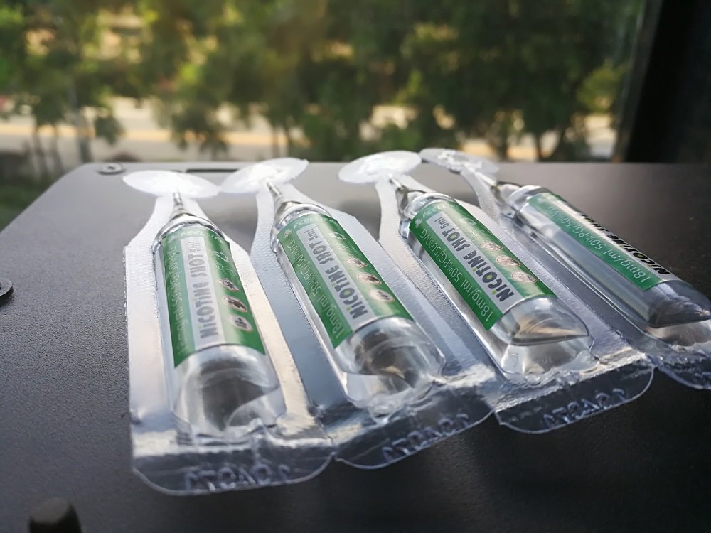 FeellifeEjuice's tweet photo. FEELLiFE Nicotine Shot, an easy way to mix your own nicotine level.
#ejuice #eliquid #ecigarette #electronic cigarette #vape #vaping #vapor https://t.co/qgKffHPfkq