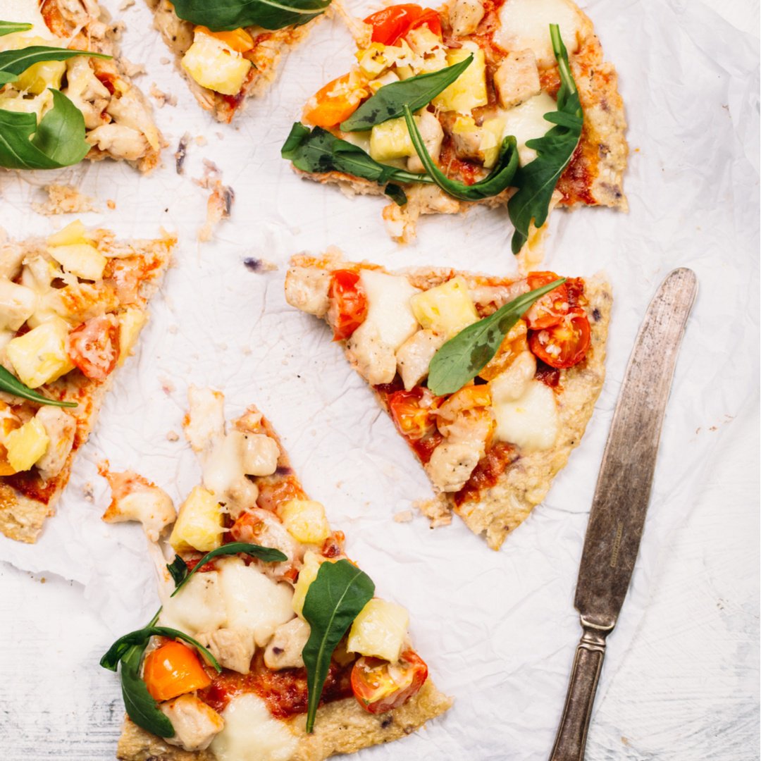 RightbiteME's tweet photo. Imagine a low carb #pizza? Yes it's possible.
https://t.co/RNI6U4J2WE
#rightbite #recipe #lowcarb #healthypizza #Summer #dubai #mydubai #uae https://t.co/8IjstYPAeb