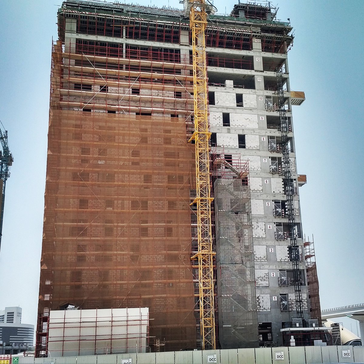 SmartotelsHosp's tweet photo. We've reached the top! DCC is casting the rooftop infinity pool and gym! Stay tuned of internal works in the months ahead. #formhoteldubai https://t.co/Umj3QKdNSt