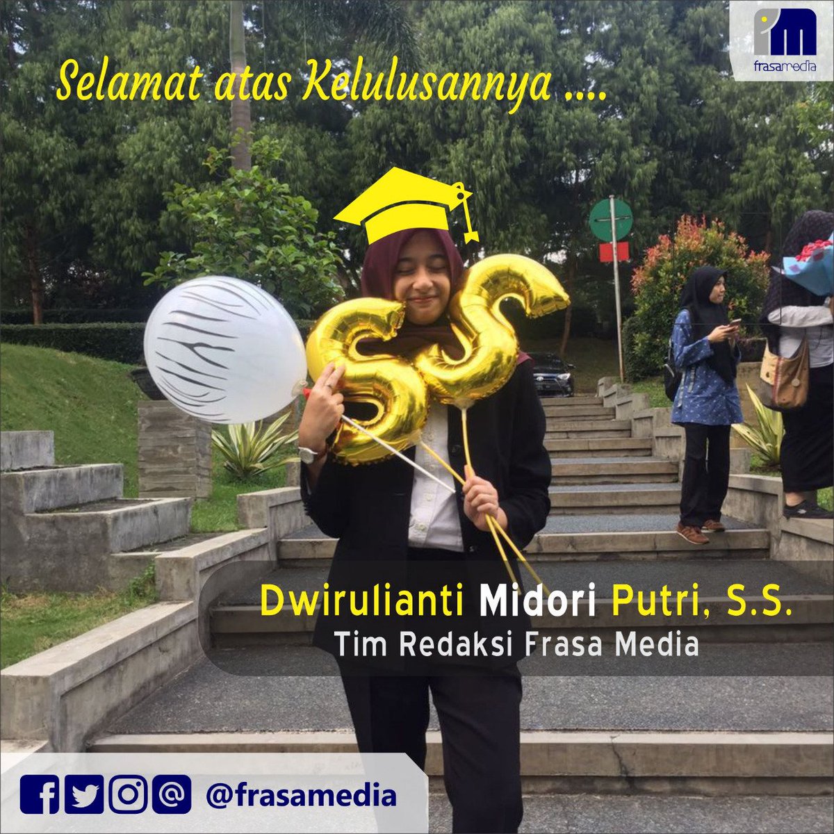 frasamedia's tweet photo. Selamat atas Kelulusannya
@midoriGaem Tim Redaksi Frasa Media

Terus berkarya dan terus melaju

#frasamedia #keluargafrasa #sarjanasastra https://t.co/qiHeOeJER1