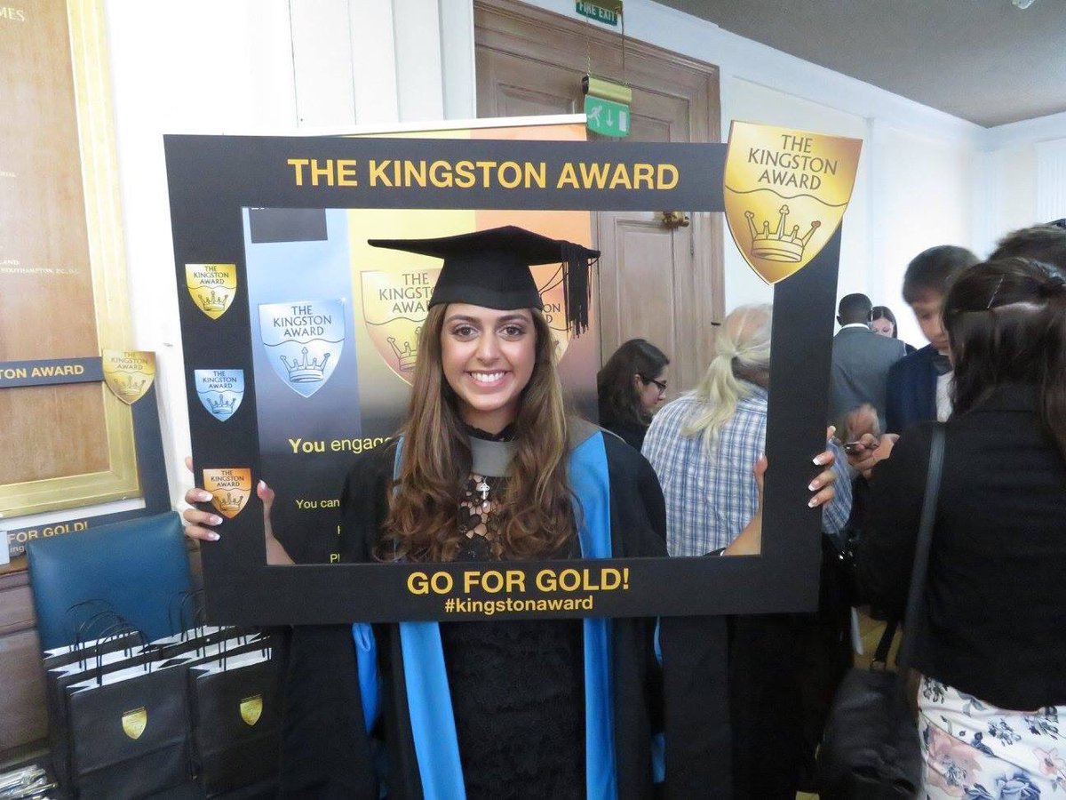 SunitAlexandrou's tweet photo. I'm very happy to say I'm graduating from Kingston with a first class, @rpharms award, Pharmacy Practice award and Kingston Gold award❤️👩🏽‍🎓 https://t.co/2OCjkYKPqG