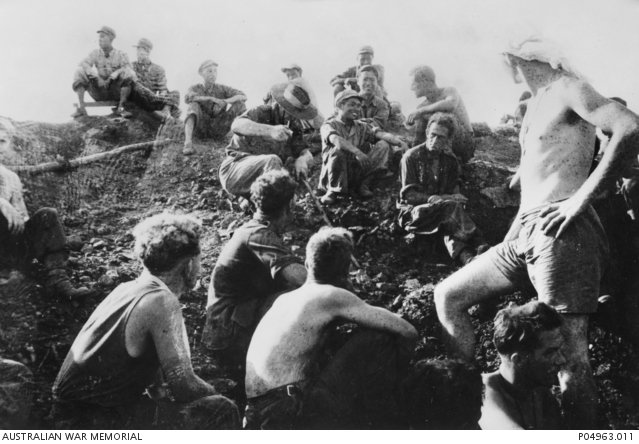 CHRSLsub_Branch's tweet photo. #OTD 27 July 1953. The Korean War ends. This image shows soldiers of 2RAR with Chinese soldiers the following day #lestweforget https://t.co/L4VqzIbNsf