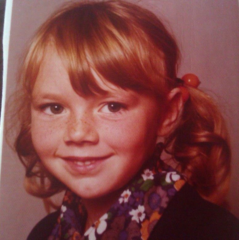 janeppowersmit1's tweet photo. Childhood throw back https://t.co/ac0gO00JhJ