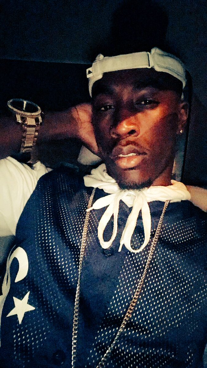 Raay2Aye's tweet photo. #ToAYESHiT‼️ https://t.co/YwUvvfoih6