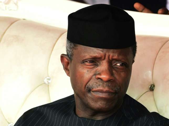 aba_directory's tweet photo. #HeadlineNews Osibanjo to launch largest Fertilizer plant today in Rivers. 

Punch https://t.co/ZdLJeqq3gx
