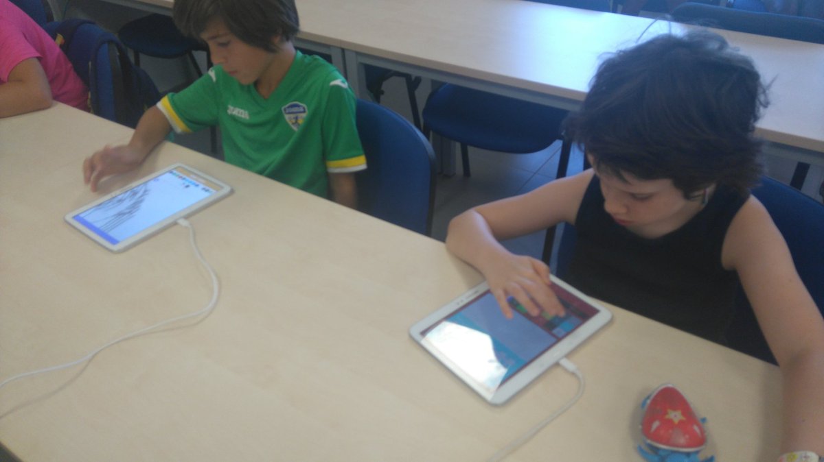 TalentProj's tweet photo. Día para aprender la importancia de seguir hábitos saludables. ¡Y también programación, artística y ajedrez! https://t.co/mlSQWoETE2