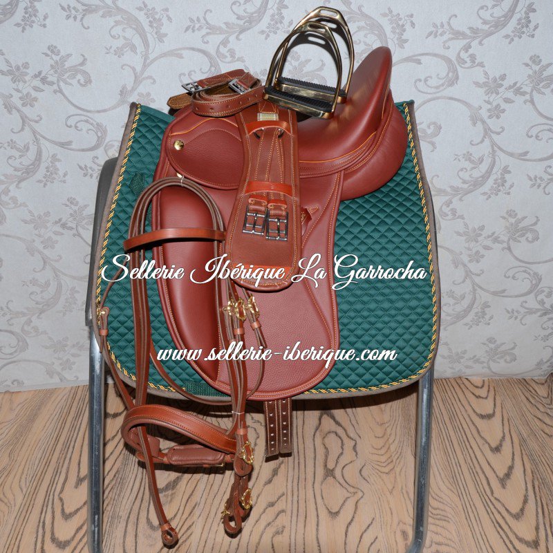 chevalannonce's tweet photo. La Garrocha - Sellerie Ibérique traditionnelle mais aussi sellerie baroque et sellerie classique https://t.co/6zb5uwgT7e https://t.co/TblD3tHXWa