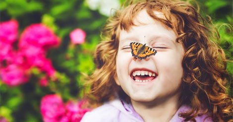 LRUK's tweet image. #KeepThemLearning this summer with our bright and colourful, hands-on exploration resources! bit.ly/2sfbwOj #LoveLearning