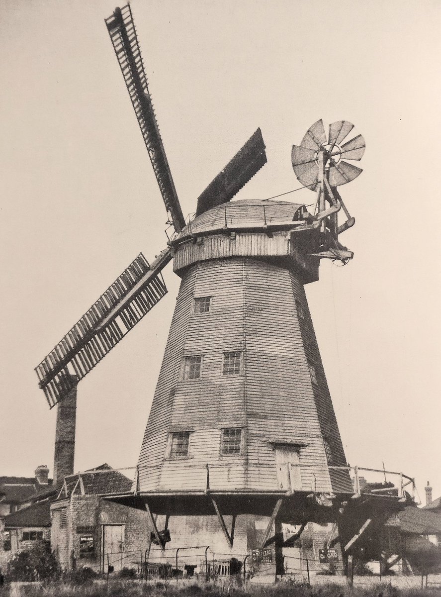 A beautiful photo of the mill in 1936, two years after it was last worked. #tbt #Upminster #windmill #heritage