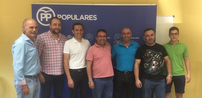 PueblosComarcas's tweet photo. @Alfonsillu ELEGIDO NUEVO PRESIDENTE DE LA JUNTA LOCAL DEL @PPPedrajas https://t.co/aoDjvyT7go https://t.co/MYN1Itx5yk