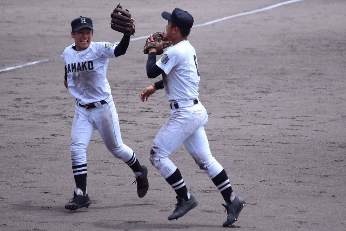 masaki3405's tweet photo. 昨日で高校野球人生終わりました。

あと2回校歌歌って甲子園というのは叶いませんでした。

最後の試合では本当に楽しい試合ができてよかったです！

全校応援もしてもらい幸せでした！

亮太とは野球始めた日も高校野球終わった日も同じでなんかよかったと思います！ https://t.co/xDHcJH1jVA