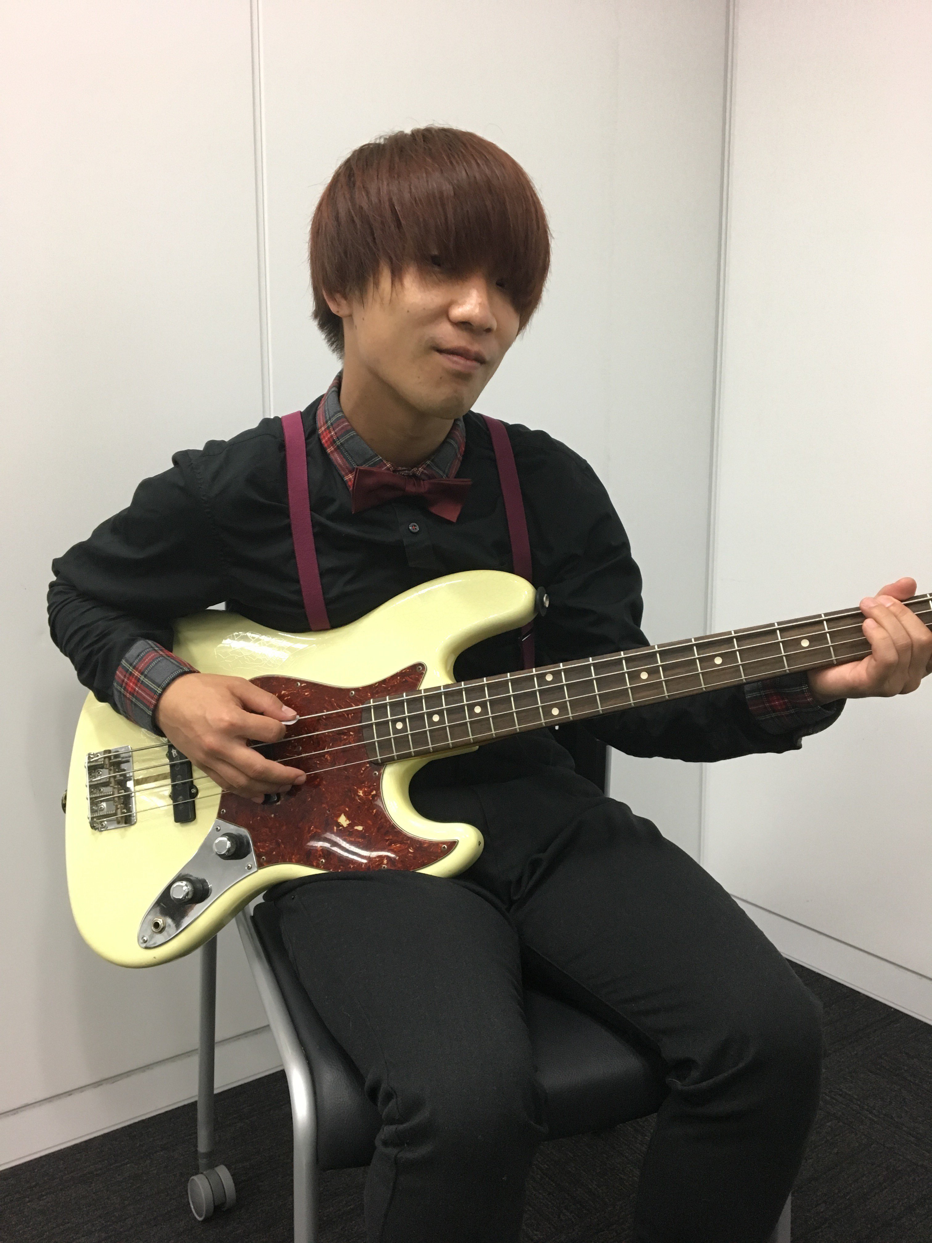 Gigsmagazine Gigs9月号 本日発売 新作 Fools を完成させたgo Go Vanillasの特集では 進太郎さんのギター講座特別版として プリティさんがベースプレイを解説 Gigsのhpで展開中のインタビューもチェックお忘れなく T Co Vwu6ti9dly