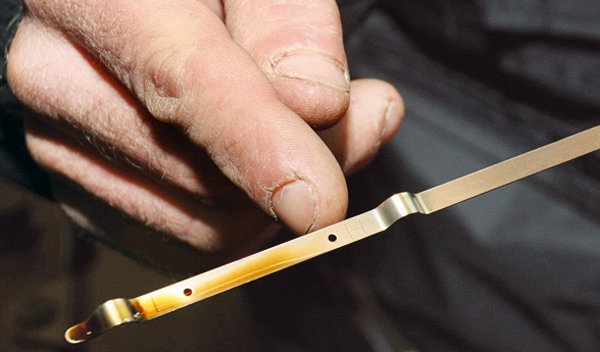 BoxkrMerida's tweet image. 1-nivel de aceite. Es muy importante comprobar la cantidad y calidad del lubricante después de los rigores del invierno,(1)