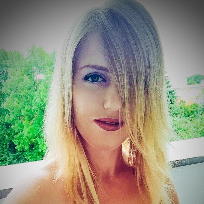 #NeuesProfilfoto https://t.co/3U8aA3ww8S<a href="/tag/neuesprofilfoto"class="tags">#NeuesProfilfoto</a>