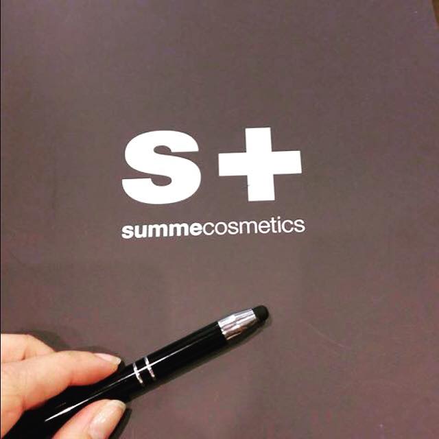 SummeItalia's tweet photo. Stiamo preparando le novità per Settembre.. che vi lasceranno senza parole!!
#summecosmetics #atwork #brainstorming #news https://t.co/2ZFXSYgGUq