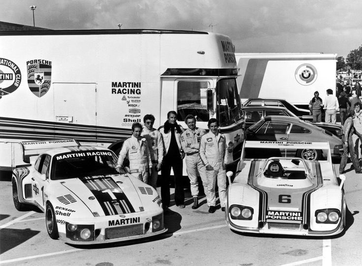 DavidBoswe11's tweet photo. How would you like your #Martini ?🏁
#TransporterThursday #Porsche 
@FormulaOneWorld 
@jim_knipe https://t.co/yeNOCQJjYm