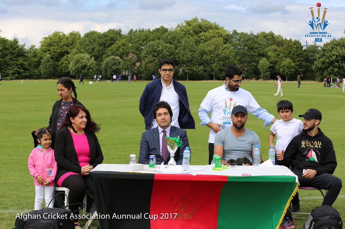 AfghanCricket_A's tweet photo. A big thank you to our special guests for the final of #ACAcup2017 and presentation #AsifNoorzai #DrTarakay @NoorAliZadran @showstarboxer https://t.co/d4mJzltKIO