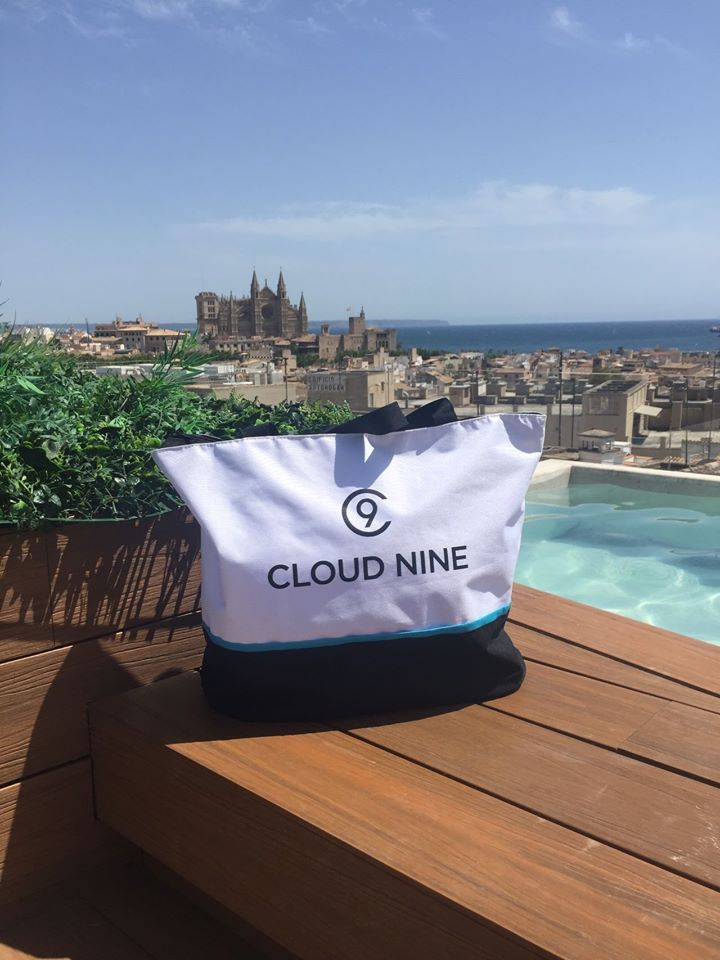 parkersbranded's tweet photo. Amazing to see the #beachbag 🏖️ we made @CloudNineC9 #globetrotting this #summer Start your #bespokecampaign with https://t.co/DW7WpCvbIU https://t.co/nV8o7IhKp5