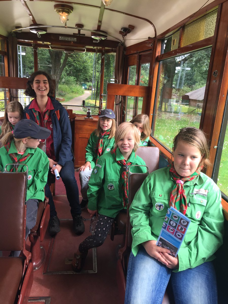 shantihorde's tweet photo. We zitten in de tram. Klaar om het openluchtmuseum te verkennen. https://t.co/xPQZnPQ6Sw