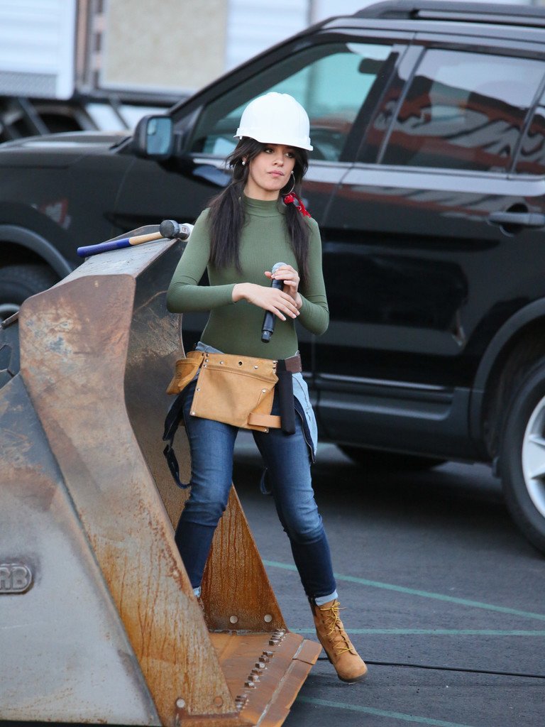 camilaonchart's tweet image. Goal: 100 RTS now
#CamilaCabello #HeyMa #KCAMexico